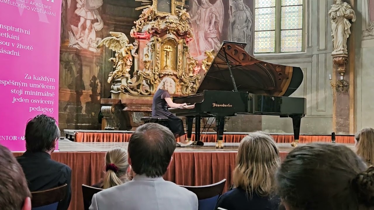 Anna Smerdova’s Triumphant New York Debut: An Exceptional Evening at Carnegie Hall